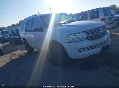 2010 LINCOLN NAVIGATOR White  Flexible Fuel 5LMJJ2H56AEJ09928 photo #1