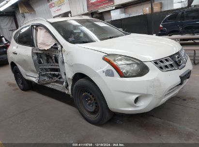 2014 NISSAN ROGUE SELECT S White  Gasoline JN8AS5MT3EW614842 photo #1