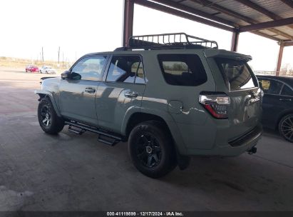 2022 TOYOTA 4RUNNER TRAIL SPECIAL EDITION Gray  Gasoline JTETU5JR4N6047754 photo #4