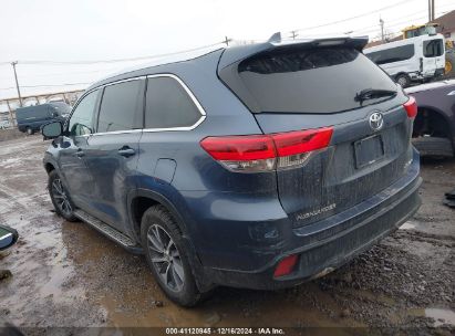 2019 TOYOTA HIGHLANDER XLE Blue  Gasoline 5TDJZRFH3KS708576 photo #4