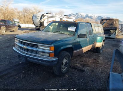 1996 CHEVROLET GMT-400 C3500 Green  Gasoline 1GCHC39J8TE229136 photo #3