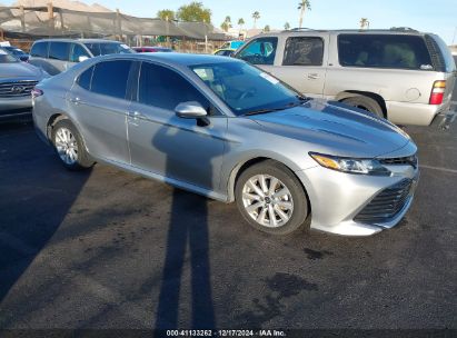 2019 TOYOTA CAMRY LE Silver  Gasoline 4T1B11HK8KU219653 photo #1