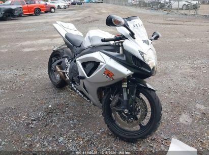 2006 SUZUKI GSX-R600 K6 Silver  Other JS1GN7DA862103010 photo #1