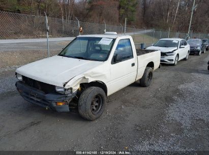 1994 ISUZU CONVENTIONAL SHORT BED White  Gasoline JAACL11L5R7217641 photo #3