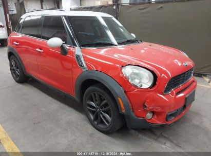 2011 MINI COOPER S COUNTRYMAN Red  Gasoline WMWZC3C54BWL80223 photo #1