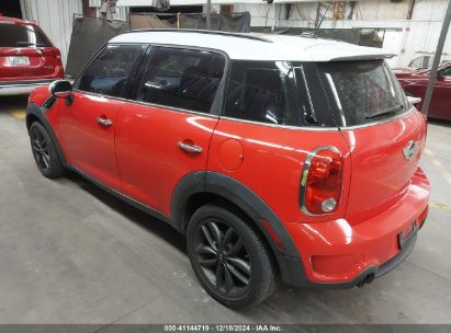 2011 MINI COOPER S COUNTRYMAN Red  Gasoline WMWZC3C54BWL80223 photo #4