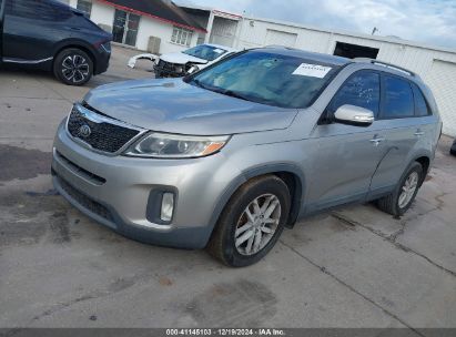 2015 KIA SORENTO LX Silver  Gasoline 5XYKT4A60FG644367 photo #3