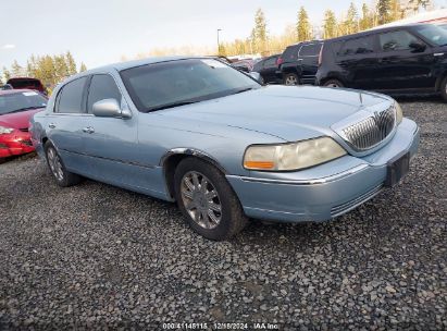 2011 LINCOLN TOWN CAR SIGNATURE LIMITED Light Blue  Flexible Fuel 2LNBL8CV8BX755550 photo #1