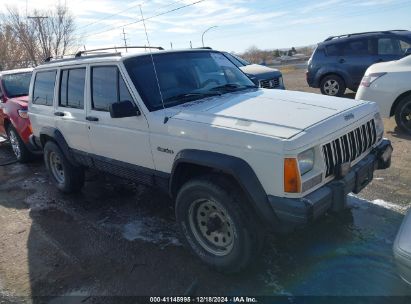 1996 JEEP CHEROKEE COUNTRY White  Gasoline 1J4FT78S1TL119978 photo #1