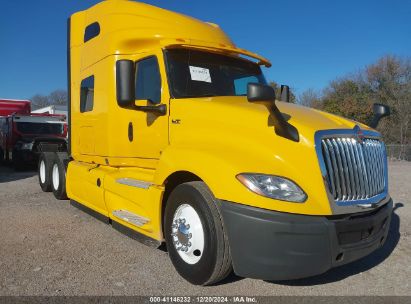 2019 INTERNATIONAL LT Yellow  Diesel 3HSDZAPR8KN744089 photo #1