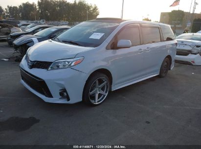 2011 TOYOTA SIENNA White  Gasoline 5TDKA3DCXBS004813 photo #3