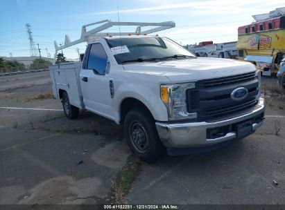 2017 FORD F-350 CHASSIS XL White  Gasoline 1FDBF3E67HEB53751 photo #1