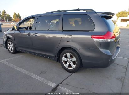 2011 TOYOTA SIENNA LE V6 Gray  Gasoline 5TDKK3DC1BS147128 photo #4