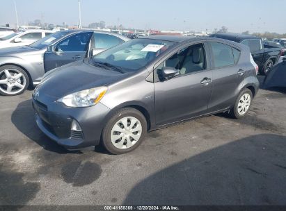 2014 TOYOTA PRIUS C ONE Gray  Hybrid JTDKDTB37E1070943 photo #3