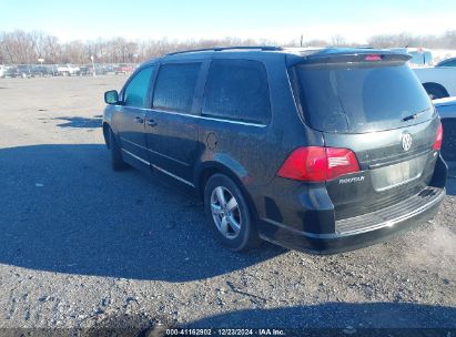 2009 VOLKSWAGEN ROUTAN SE Black  Gasoline 2V8HW34189R553699 photo #4