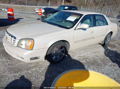 2002 CADILLAC DEVILLE DTS Cream  Gasoline 1G6KF57992U139566 photo #3