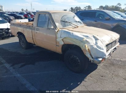 1980 TOYOTA PICKUP Orange  Other RN32040988 photo #1