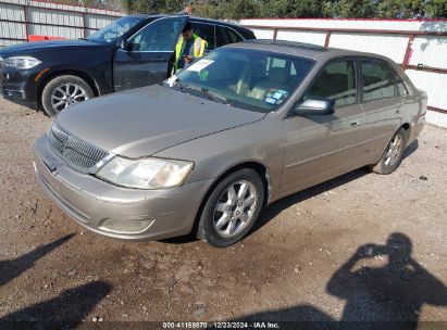 2000 TOYOTA AVALON XLS Gold  Gasoline 4T1BF28B1YU053069 photo #3