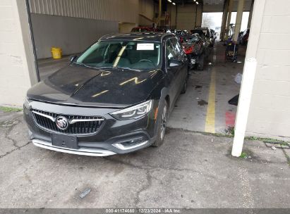 2018 BUICK REGAL TOURX ESSENCE Black  Gasoline W04GV8SX6J1149477 photo #3