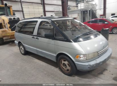 1992 TOYOTA PREVIA LE Gray  Gasoline JT3AC12R9N1017365 photo #1