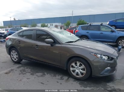 2015 MAZDA MAZDA3 I SPORT Gray  Gasoline 3MZBM1U70FM198771 photo #1