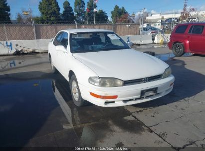 1993 TOYOTA CAMRY LE White  Gasoline JT2SK12E9P0132260 photo #1