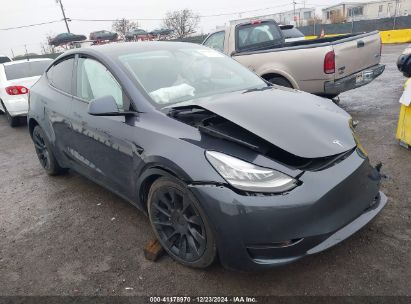 2022 TESLA MODEL Y LONG RANGE DUAL MOTOR ALL-WHEEL DRIVE Gray  Electric 7SAYGDEE5NF344445 photo #1