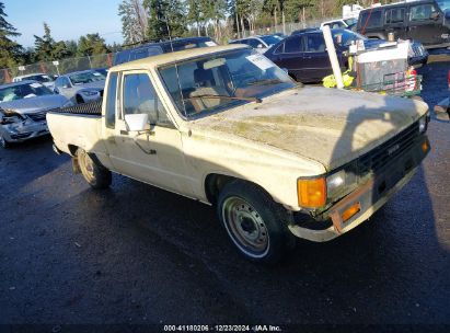 1985 TOYOTA PICKUP XTRACAB RN56 DLX Tan  Gasoline JT4RN56D1F5028224 photo #1