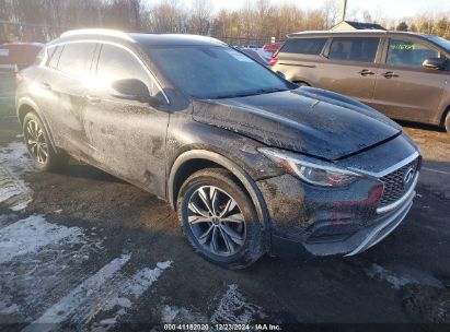 2018 INFINITI QX30 LUXURY Black  Gasoline SJKCH5CR3JA048520 photo #1