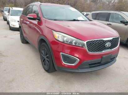 2017 KIA SORENTO 3.3L LX Red  Gasoline 5XYPG4A58HG220696 photo #1