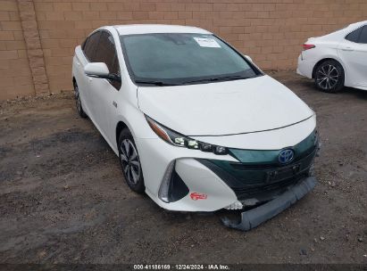 2018 TOYOTA PRIUS PRIME PREMIUM White  Hybrid JTDKARFP9J3076184 photo #1