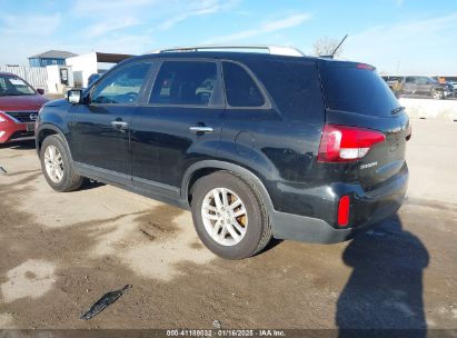 2015 KIA SORENTO LX Black  Gasoline 5XYKT3A67FG570066 photo #4