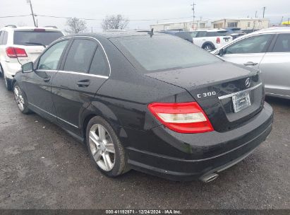 2011 MERCEDES-BENZ C 300 LUXURY/SPORT Black  Gasoline WDDGF5EB3BR153626 photo #4