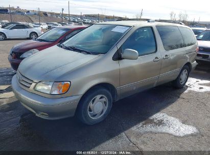 2001 TOYOTA SIENNA XLE Gold  Gasoline 4T3ZF13C91U383970 photo #3