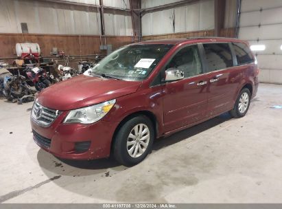 2012 VOLKSWAGEN ROUTAN SE Burgundy  Flexible Fuel 2C4RVABG3CR390577 photo #3