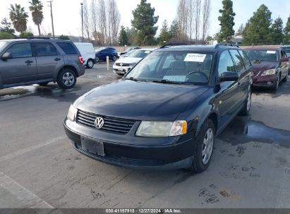 1999 VOLKSWAGEN PASSAT GLS Black  Gasoline WVWNA63B9XE332812 photo #3