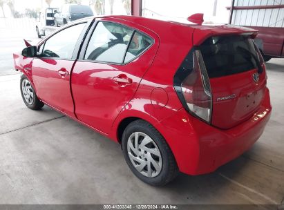 2015 TOYOTA PRIUS C ONE Red  Hybrid JTDKDTB33F1581101 photo #4