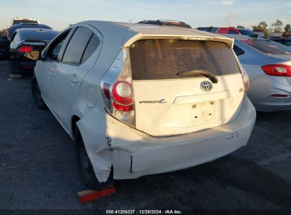 2012 TOYOTA PRIUS C TWO White  Hybrid JTDKDTB38C1026978 photo #4