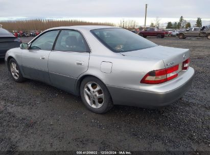 2000 LEXUS ES 300 Silver  Gasoline JT8BF28G9Y5088953 photo #4