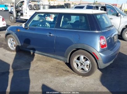 2011 MINI COOPER Blue  Gasoline WMWSU3C54BT251365 photo #4