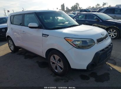 2016 KIA SOUL White  Gasoline KNDJN2A27G7392185 photo #1