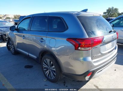 2020 MITSUBISHI OUTLANDER ES Silver  Gasoline JA4AD2A38LZ018396 photo #4