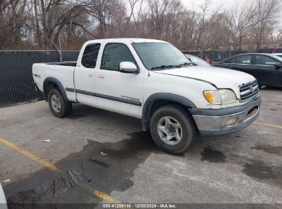 2002 TOYOTA TUNDRA ACCESS CAB/ACCESS CAB SR5 White  Gasoline 5TBBT44142S222821 photo #1