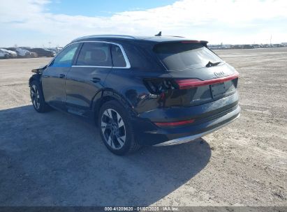 2022 AUDI E-TRON PREMIUM QUATTRO Black  Electric WA1AAAGE6NB030134 photo #4