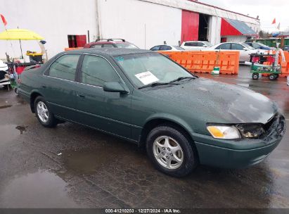 1999 TOYOTA CAMRY LE Green  Gasoline JT2BG28K1X0318198 photo #1