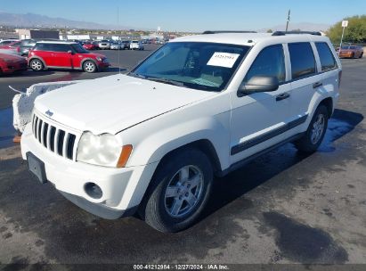 2005 JEEP GRAND CHEROKEE LAREDO White  Gasoline 1J4GR48K55C658883 photo #3