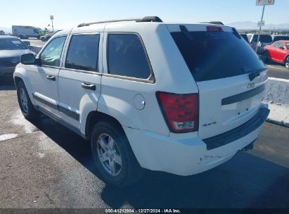 2005 JEEP GRAND CHEROKEE LAREDO White  Gasoline 1J4GR48K55C658883 photo #4