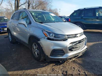 2020 CHEVROLET TRAX FWD LT Silver  Gasoline KL7CJLSB2LB038104 photo #1