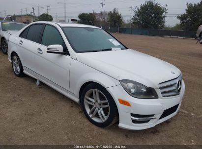 2014 MERCEDES-BENZ C 250 LUXURY/SPORT White  Gasoline WDDGF4HB7ER313890 photo #1