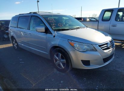 2009 VOLKSWAGEN ROUTAN SE Silver  Gasoline 2V8HW34149R544580 photo #1